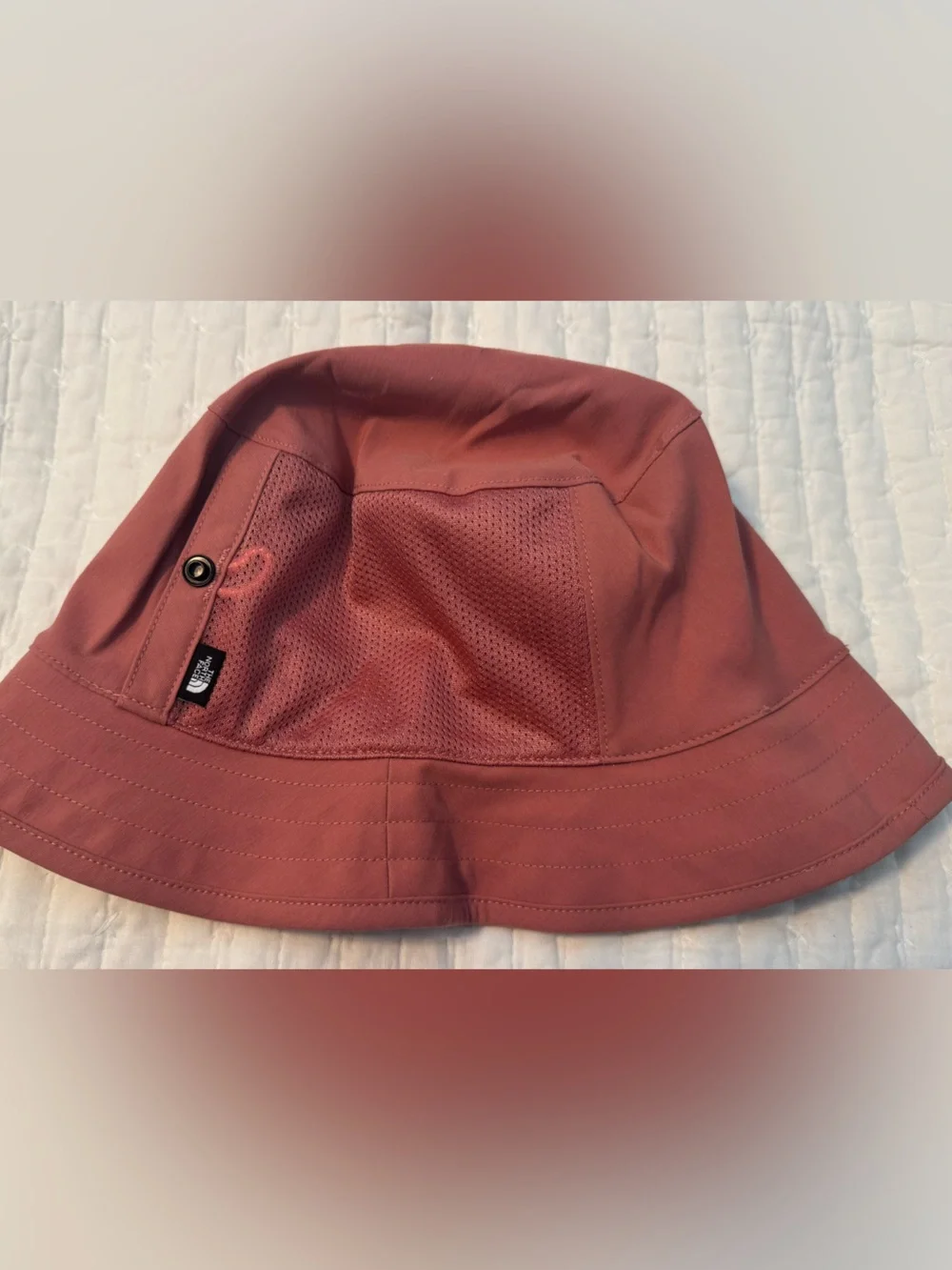 The North Face Rosewood Mesh Bucket Hat - Picture 3 of 5